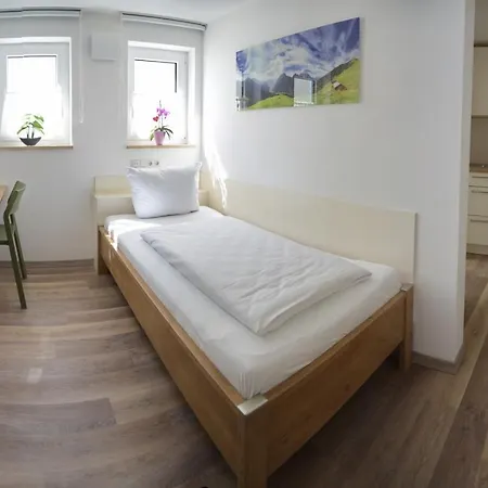 Boardinghouse Jungwirth-wohnzeit * Demling